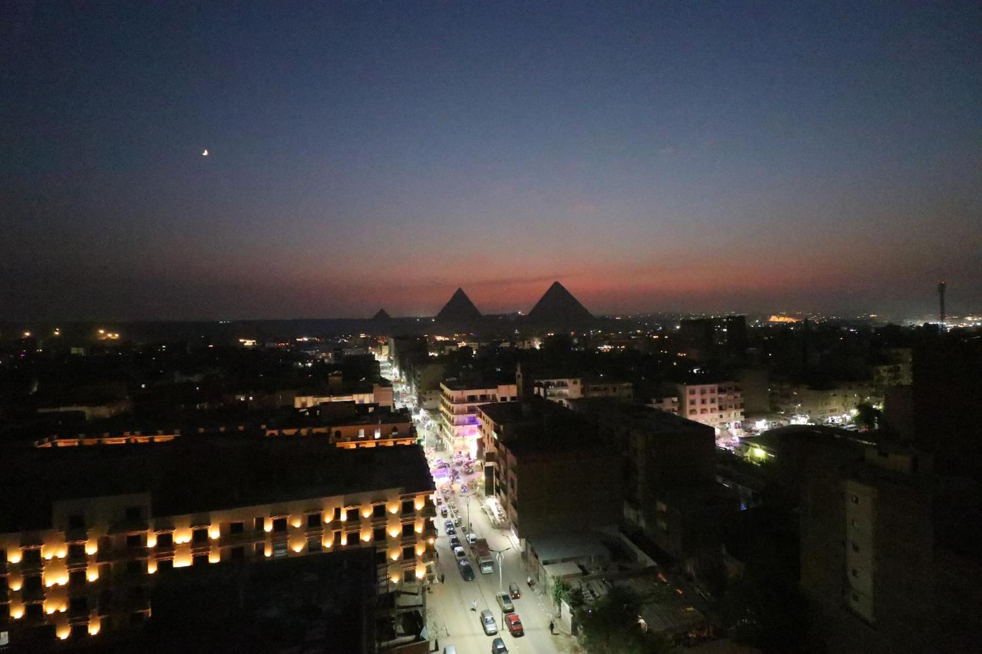 Pyramids Skyline Hotel Cairo Kafret el-Gabal Eksteriør billede